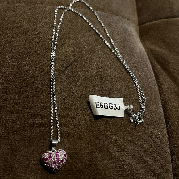 Charmed Aroma | Heart Necklace - Picture 2 of 7